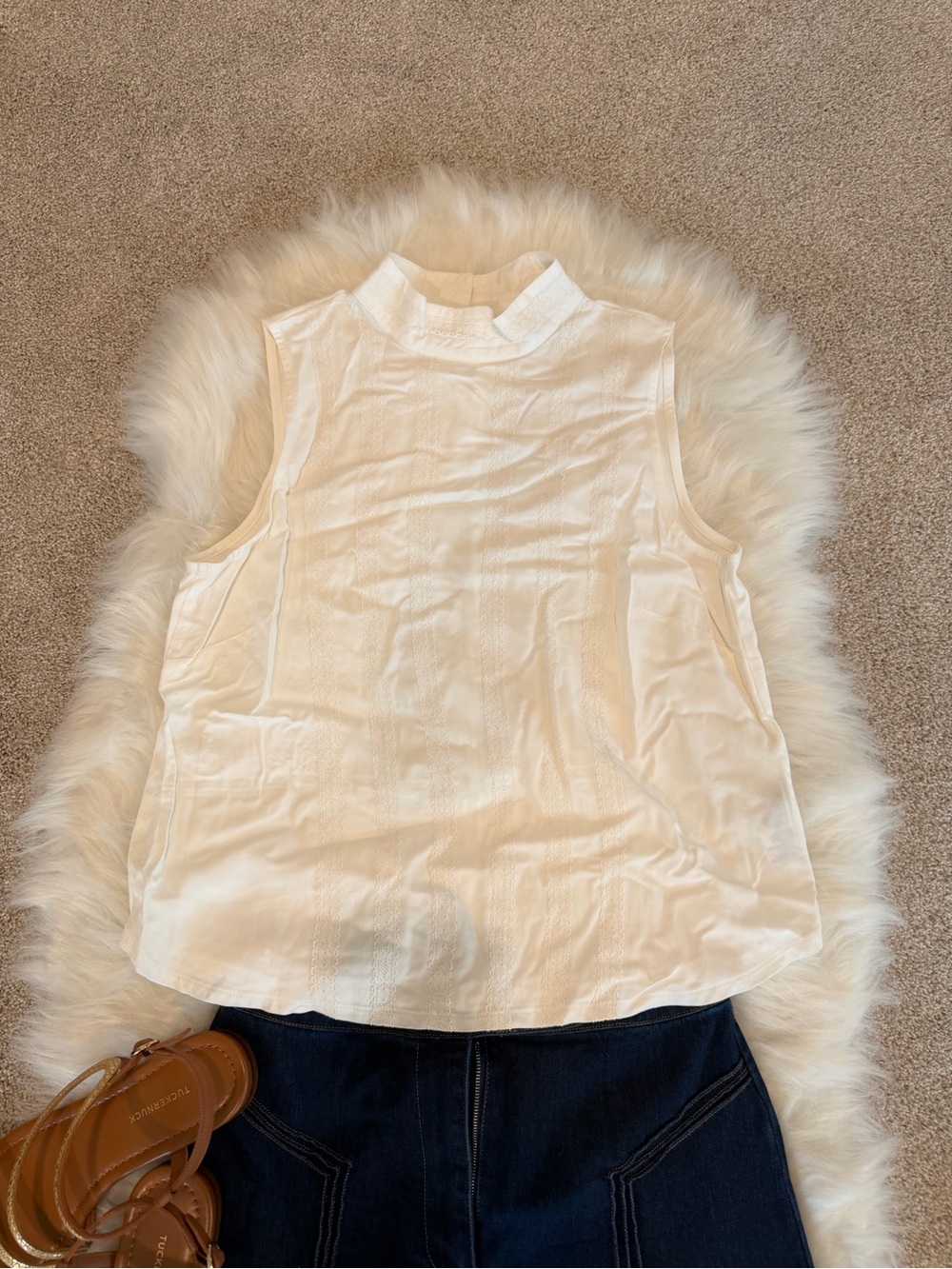 Wit & Wisdom Ivory Sleeveless Mock Neck Tank